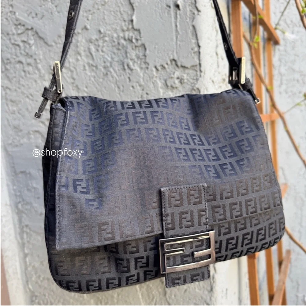 Fendi Vintage Y2K Mamma Monogram Baguette Shoulder Bag - Picture 2 of 14